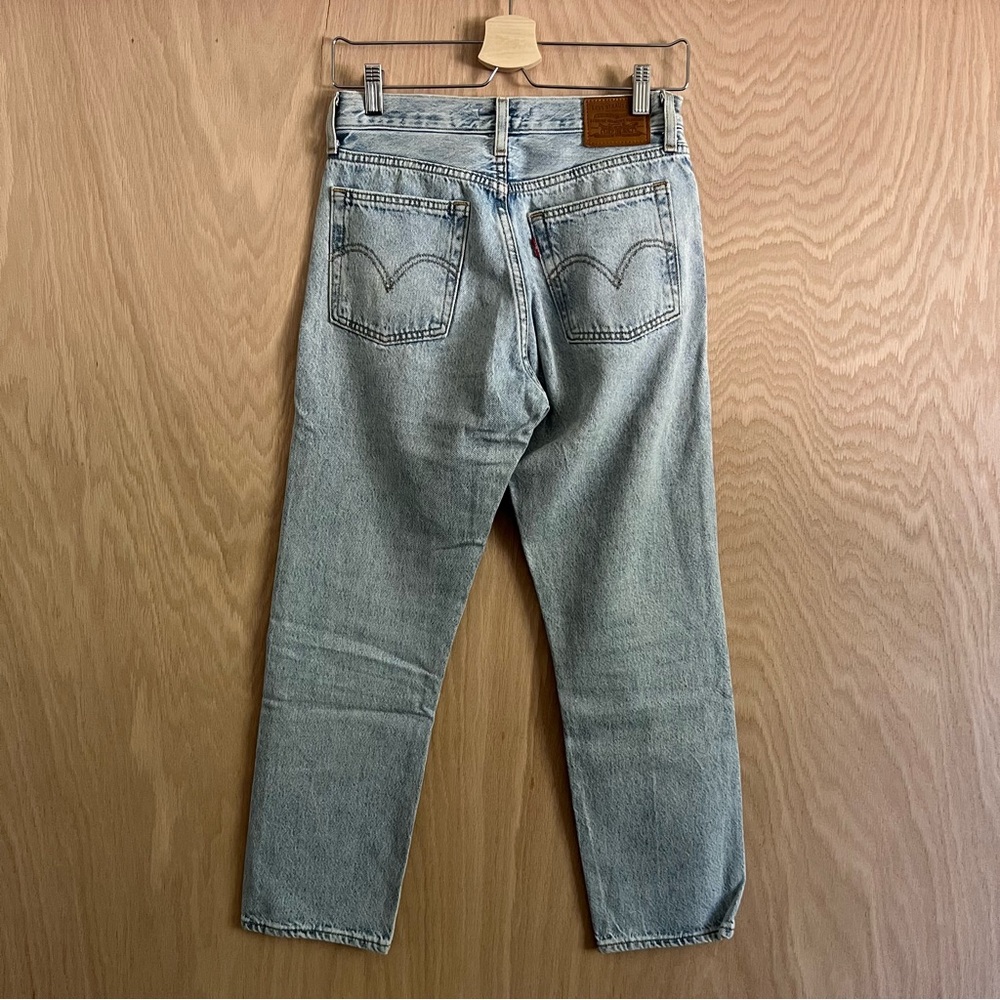 Levi’s Wedgie Straight Jeans